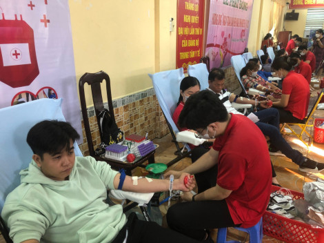 Phát động Tháng hành động hưởng ứng “Ngày toàn dân hiến máu tình nguyện”