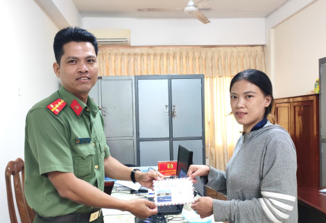 Cà Mau: Sau khi được giải cứu, phụ nữ bị lừa đi nước ngoài gửi thư cảm ơn Giám đốc Công an tỉnh
