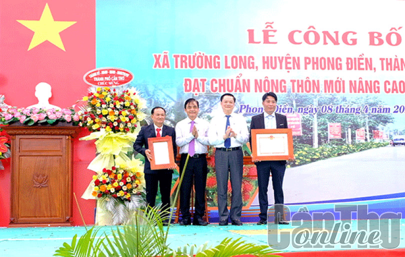 Công bố xã Trường Long đạt chuẩn nông thôn mới nâng cao