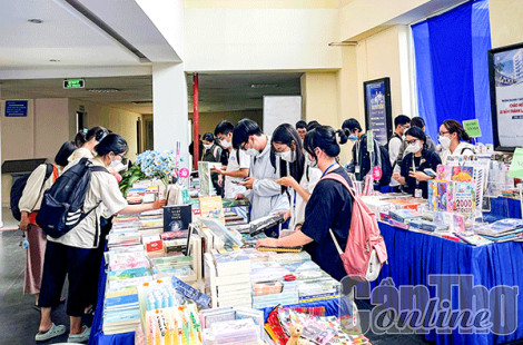 Các trường đại học tại TP Cần Thơ mở hội sách