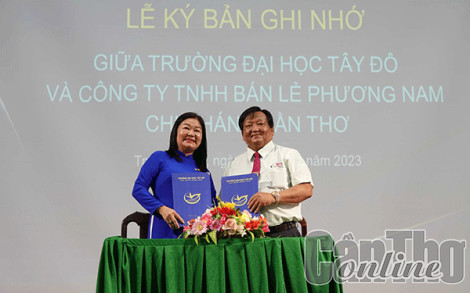 Trường Ðại học Tây Ðô tổ chức các hoạt động chào mừng Ngày Sách và Văn hóa đọc Việt Nam