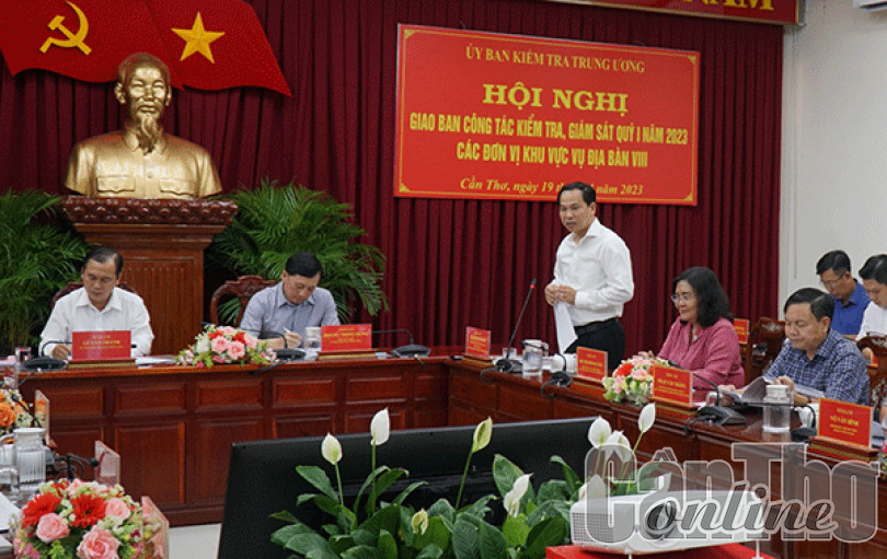Quan tâm kiểm tra, giám sát những lĩnh vực nhạy cảm, dễ phát sinh tiêu cực