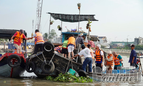 Thực hiện nhiệm vụ trọng tâm bảo tồn và phát triển Chợ nổi Cái Răng năm 2023
