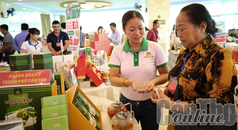 Giao thương doanh nghiệp Việt - Trung tại TP Cần Thơ