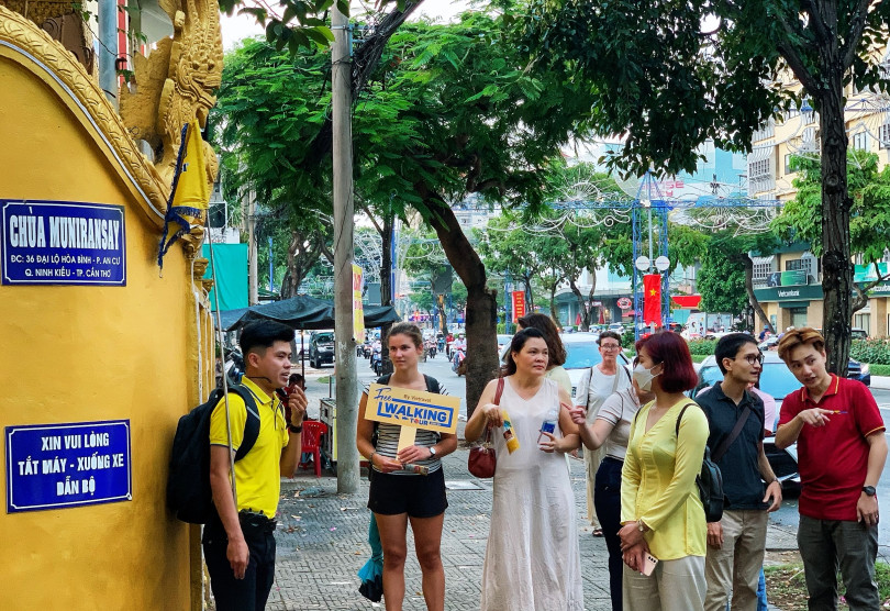 Chính thức hoạt động “Free Walking Tours” - Trải nghiệm TP Cần Thơ như người bản địa
