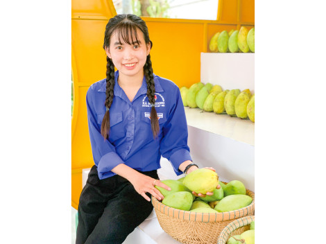 Xoài thơm, lá non