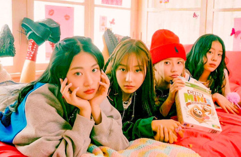 Fifty Fifty bất ngờ vượt qua Blackpink