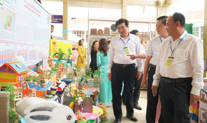 Hội thảo khoa học Thực trạng và giải pháp đầu tư phát triển giáo dục và đào tạo TP Cần Thơ