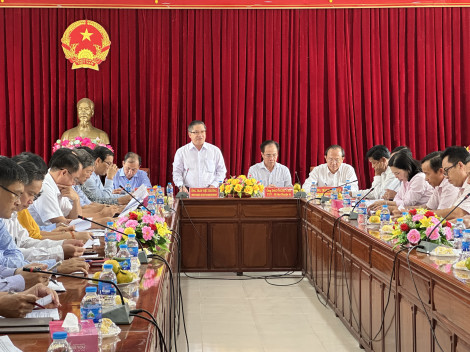 Tập trung nguồn lực đẩy nhanh công tác giải phóng mặt bằng 
các dự án trọng điểm