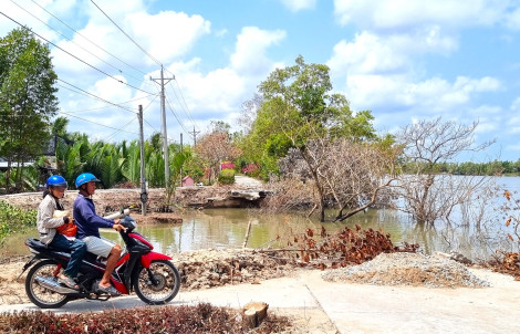Sạt lở bờ sông phức tạp ngay trong mùa khô