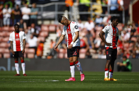 Southampton chia tay EPL sau 11 mùa