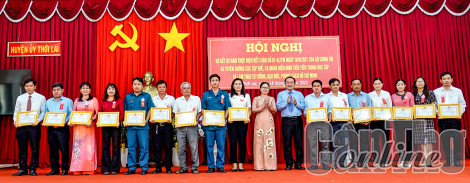 Làm theo Bác bằng những hành động thiết thực