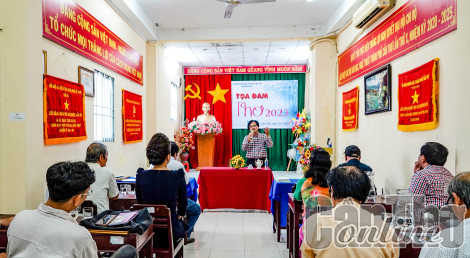 Bàn về “sức sống mới” cho thơ