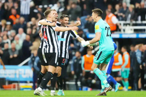Newcastle tái xuất đấu trường Champions League