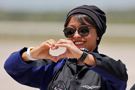 Saudi Arabia đưa nữ phi hành gia đầu tiên vào vũ trụ