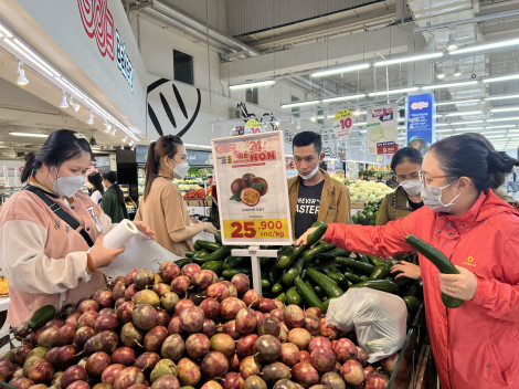 Tập trung kích cầu tiêu dùng