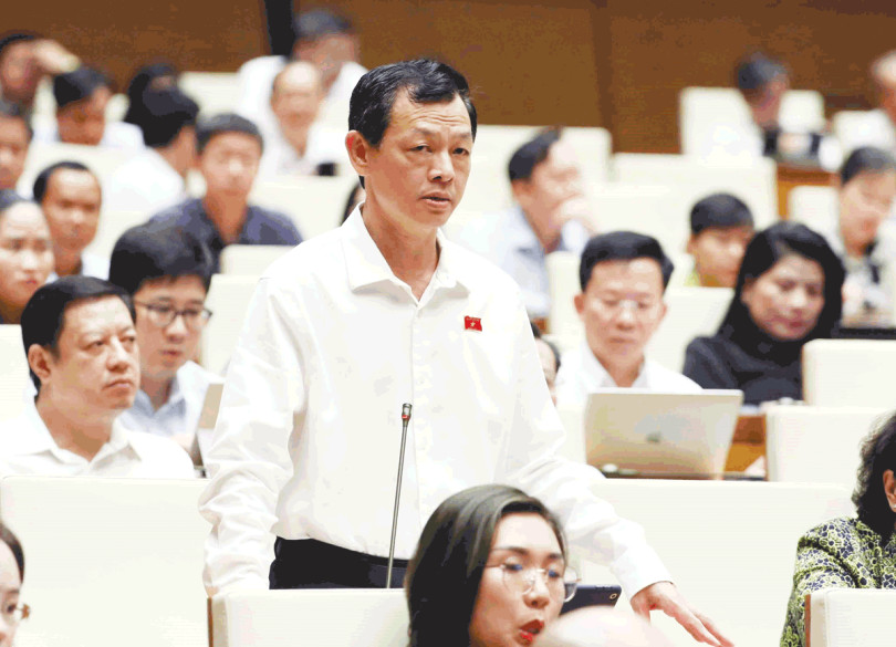 Giám sát việc huy động, quản lý, sử dụng các nguồn lực phục vụ phòng, chống dịch COVID-19