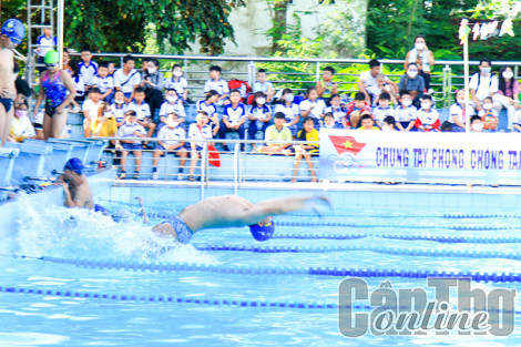 Cần Thơ phát động toàn dân tập luyện môn bơi, phòng chống đuối nước năm 2023
