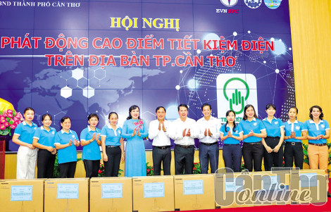 63 tỉnh, thành đã ban hành văn bản chỉ đạo về tăng cường tiết kiệm điện