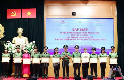 Phát động cuộc thi Giải báo chí chủ đề “Vì an ninh Tổ quốc và bình yên cuộc sống”