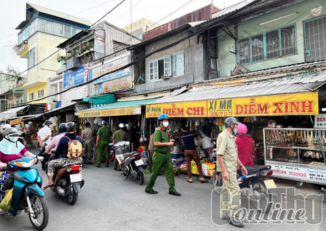 Thường xuyên lập lại trật tự đô thị, trật tự an toàn giao thông