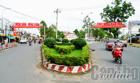 Thốt Nốt chuyển mình