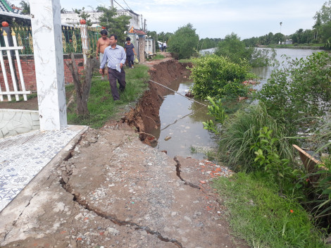Vĩnh Long: Xuất hiện 91 điểm sạt lở
