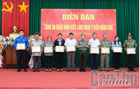 Tổ chức diễn đàn Công an quận lắng nghe ý kiến nhân dân