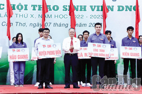 Rộn ràng hè tình nguyện