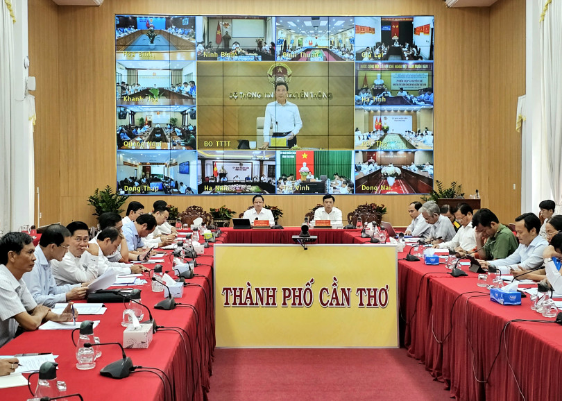 Hướng tới thay đổi căn bản cung cấp dịch vụ công trực tuyến