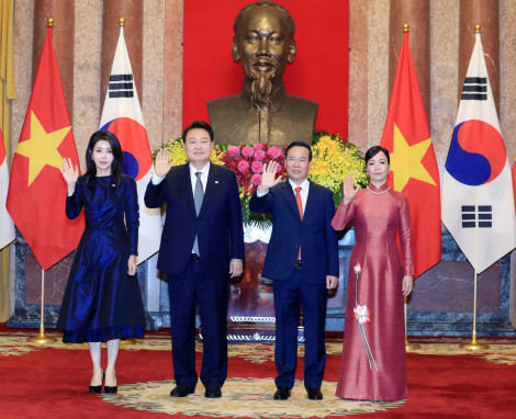 Chủ tịch nước Võ Văn Thưởng chủ trì lễ đón Tổng thống Hàn Quốc