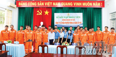 Nỗ lực xây dựng tổ chức công đoàn vững mạnh