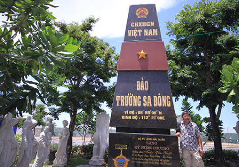 Biểu tượng Trường Sa trên khắp 3 miền