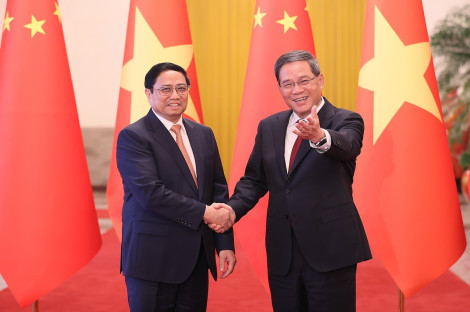 Thủ tướng Phạm Minh Chính hội đàm cùng Thủ tướng Trung Quốc Lý Cường