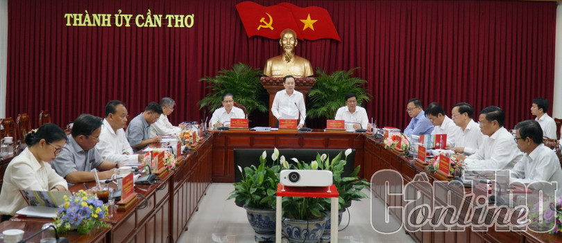 Tiếp tục đẩy nhanh tiến độ triển khai các dự án, công trình trọng điểm trên địa bàn