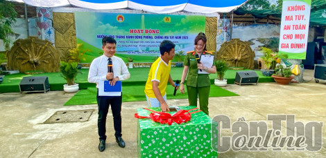 Sôi nổi hoạt động hưởng ứng tháng hành động phòng, chống ma túy