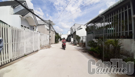 Huy động sức dân xây dựng quê hương