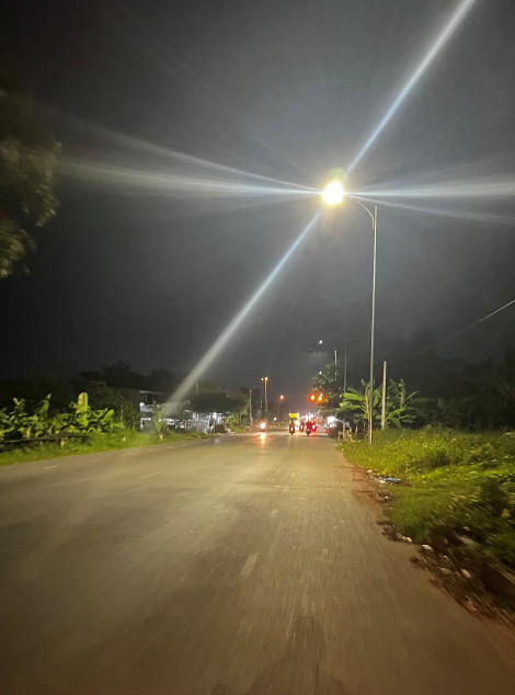 Hệ thống đèn chiếu sáng trên quốc lộ 91B đã đưa vào
sử dụng, góp phần đảm bảo an toàn giao thông
