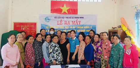 Thành lập Tổ hợp tác Đan ráp lú