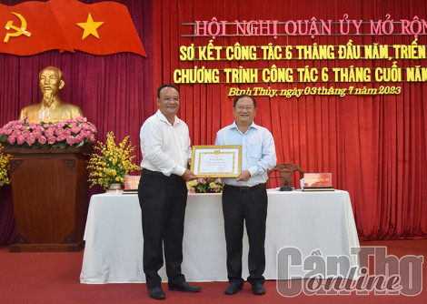 Quận ủy Bình Thủy sơ kết công tác 6 tháng đầu năm