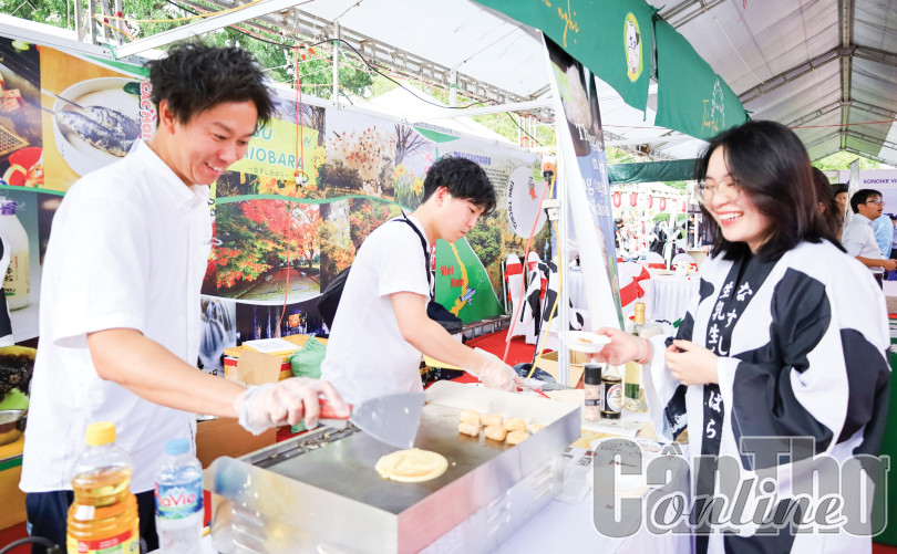 Nâng cao chất lượng công tác đối ngoại, hợp tác đầu tư
