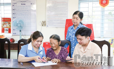 Hạt nhân phong trào phụ nữ cơ sở