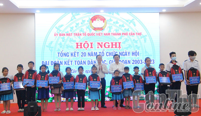 Nâng cao chất lượng, hiệu quả tổ chức “Ngày hội Ðại đoàn kết toàn dân tộc”