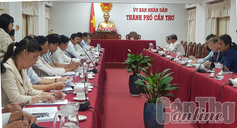 Sớm bàn giao mặt bằng dứt điểm Dự án Kè sông Cần Thơ - Ứng phó biến đổi khí hậu TP Cần Thơ