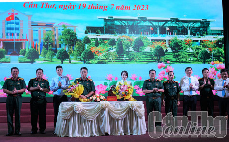 Bộ Chỉ huy Quân sự TP Cần Thơ kết nghĩa với Cảng Hàng không Quốc tế Cần Thơ