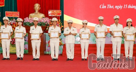 Vì nhân dân phục vụ