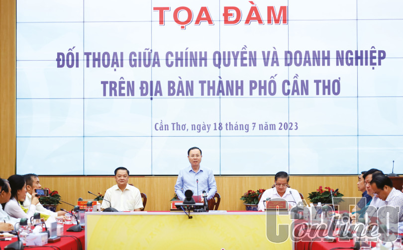 Lãnh đạo TP Cần Thơ đối thoại với doanh nghiệp