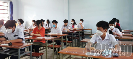 Tổ chức xếp lớp 10 theo tổ hợp môn học