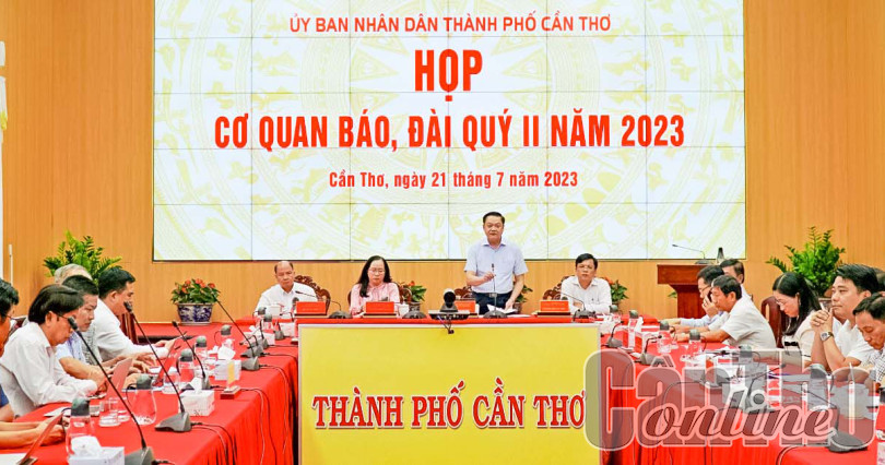 Các cơ quan báo chí đề nghị làm rõ nhiều vấn đề nổi cộm, bức xúc kéo dài
