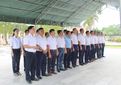 Nhiệt điện Cần Thơ tri ân Ngày Thương binh liệt sĩ 27-7